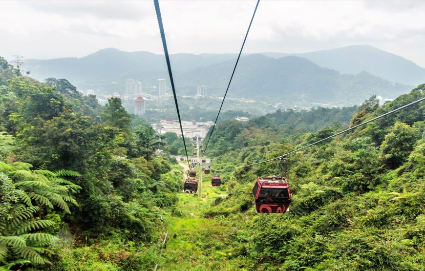 Private Genting Highlands Tour with Cable Car Ride & Genting Premium Outlets