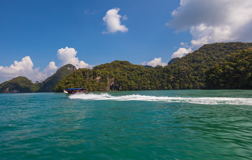 Exhilarating Langkawi Island Hopping Adventure – Shared Tour