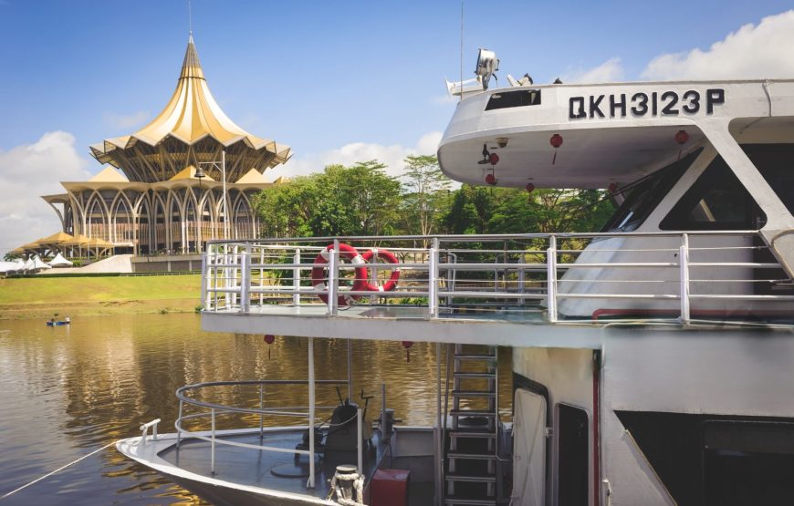 Majestic Royal Kuching River Cruise –  Shared Tour